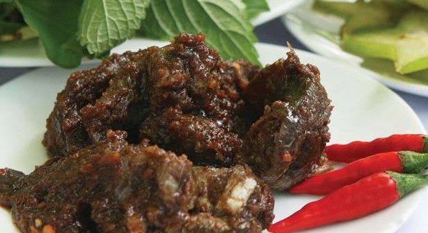 Mắm chua Vĩnh Hưng