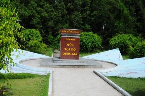 Mốc tọa độ quốc gia mũi Cà Mau