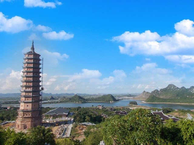 Tour Du lịch Hà Nội - Ninh Bình - Yên Tử - Hạ Long