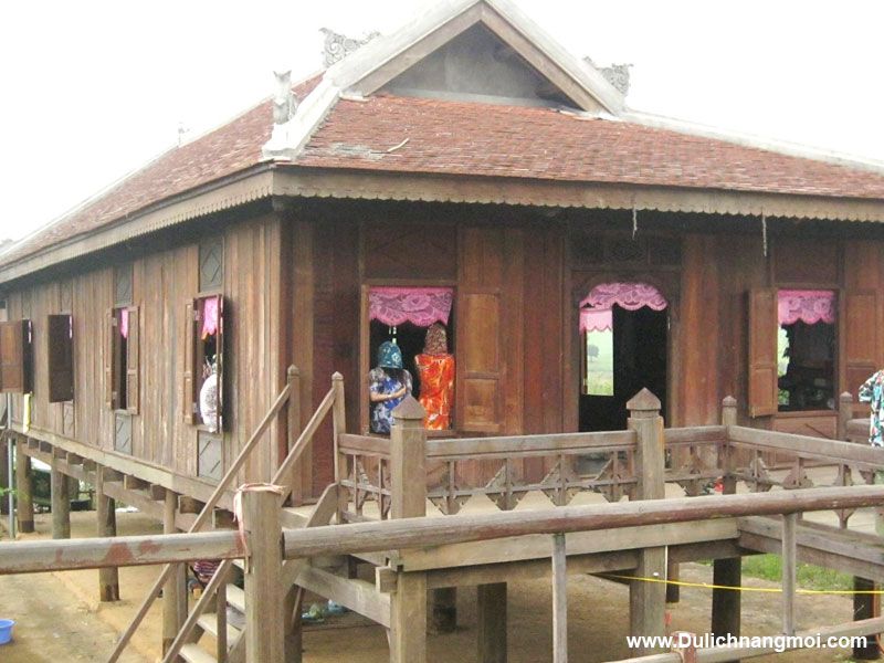 Một ngôi nhà tại làng dân tộc Chăm, An Giang