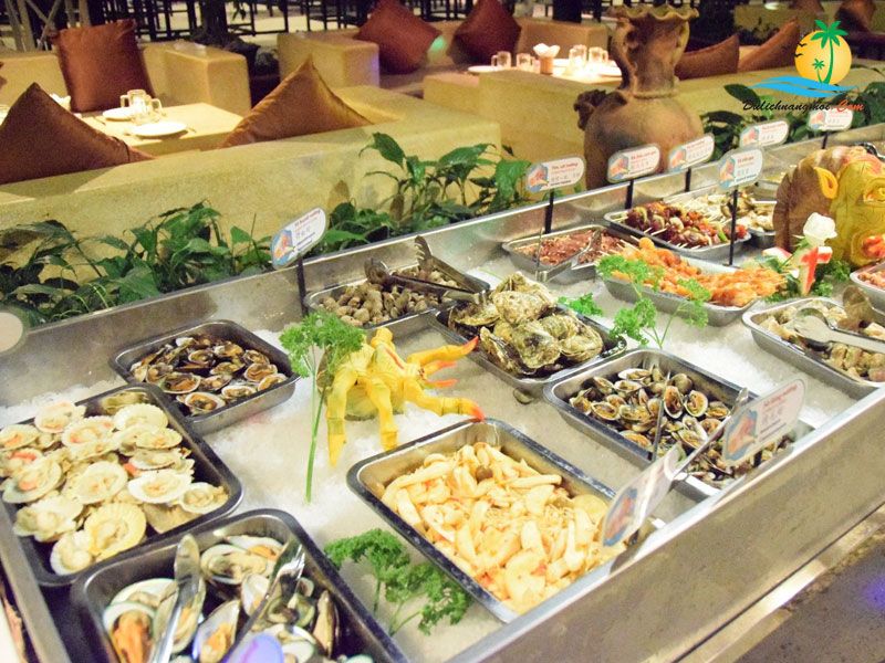 Một bữa tiệc Buffet hải sản của đoàn tại Nha Trang
