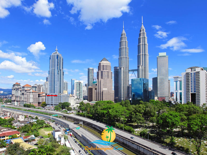 Một góc thủ đô Kualar Lumpur - Malaysia nhìn từ khách sạn