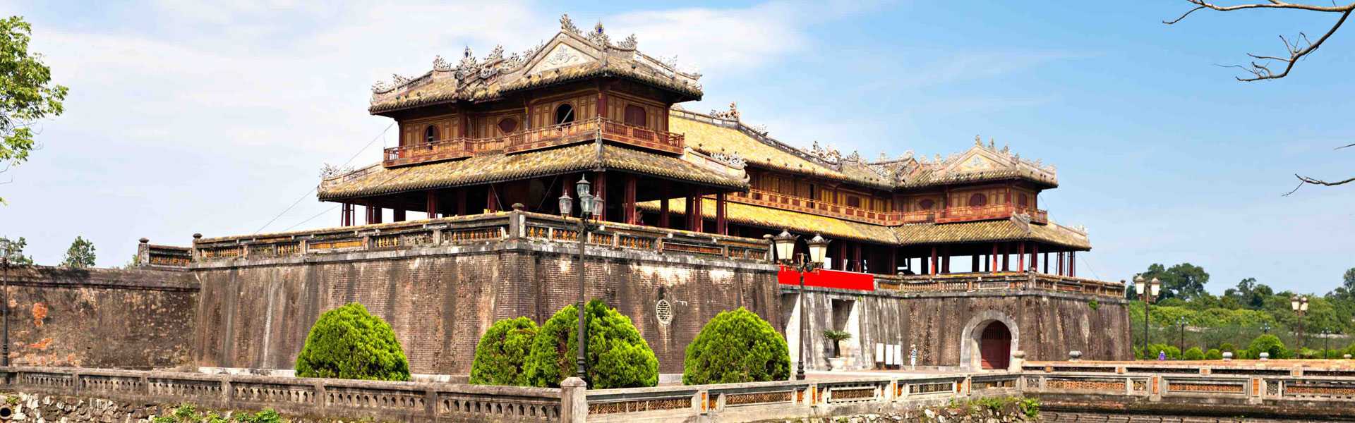 Tour du lịch khách đoàn Miền Trung 4 ngày 3 đêm giá rẻ