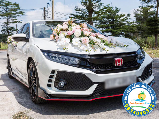 Cho thuê xe hoa cưới 5 chỗ hiệu Honda Civic tại Sài Gòn
