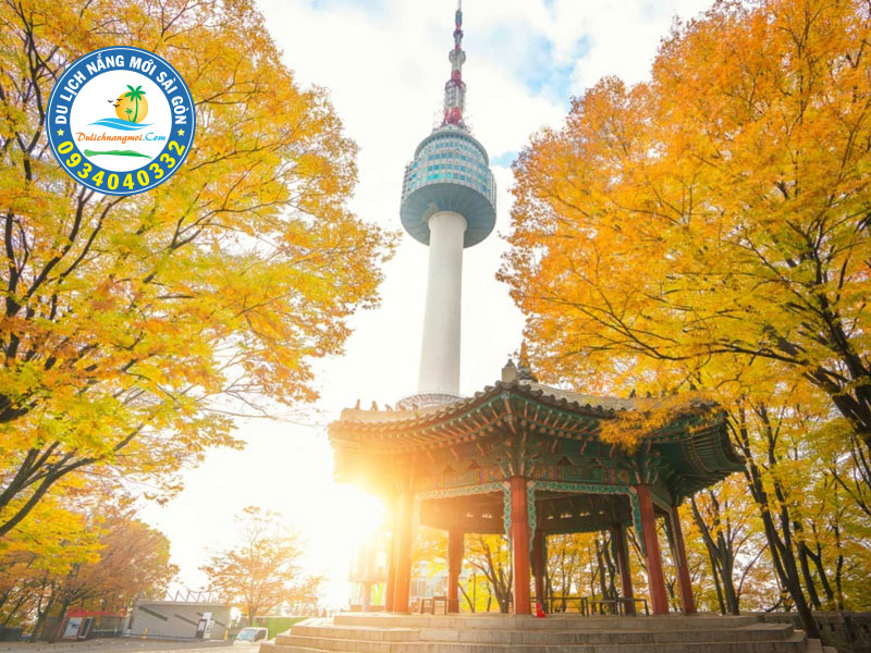 Tháp Namsan biểu tượng thủ đô Seoul