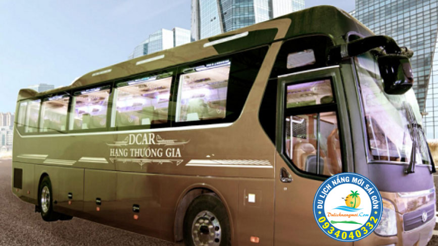 Cho thuê xe 19 chỗ limousine tại Quận 3