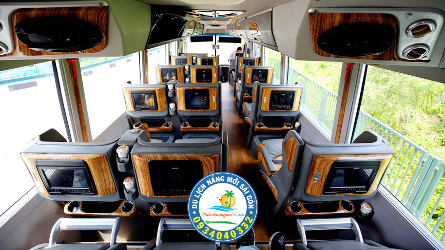 Cho thuê xe Limousine 16 chỗ tại Quận 1