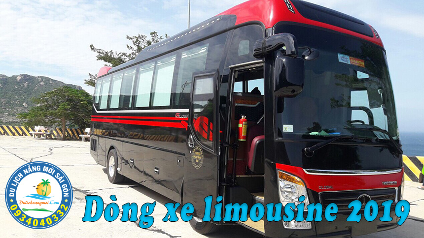 Xe Limousine 2019 được đóng mới trong năm 2019