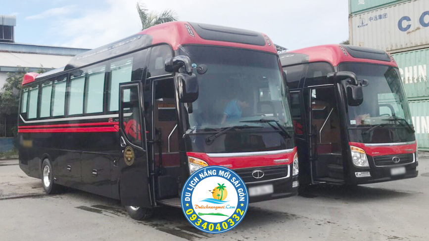 Cho thuê xe Limousine 19 chỗ tại Quận 1