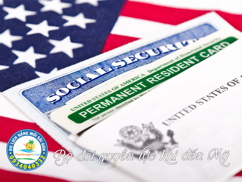 Thẻ xanh và thẻ an sinh xã hội là 2 giấy tờ quan trọng nhất khi đến Mỹ