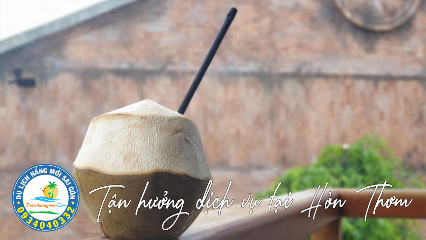Tận hưởng dịch vụ tại Hòn Thơm - Phú Quốc