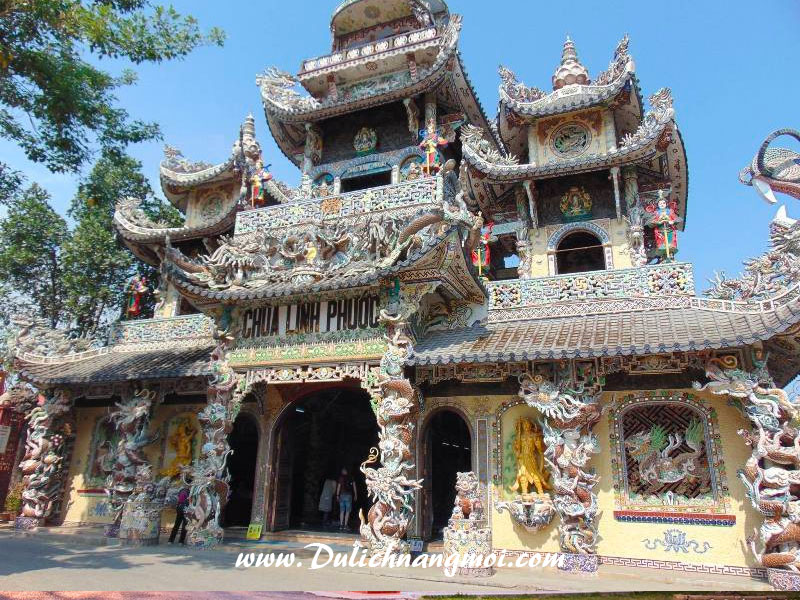 Kiến trúc độc đáo của chùa Linh Phước