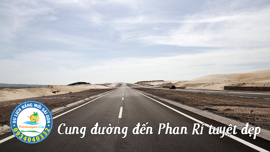 Con đường xuyên những đồi cát đến Phan Rí