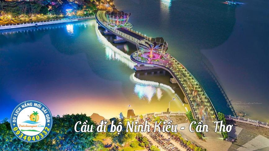 Cảnh đẹp cầu đi bộ Ninh Kiều về đêm