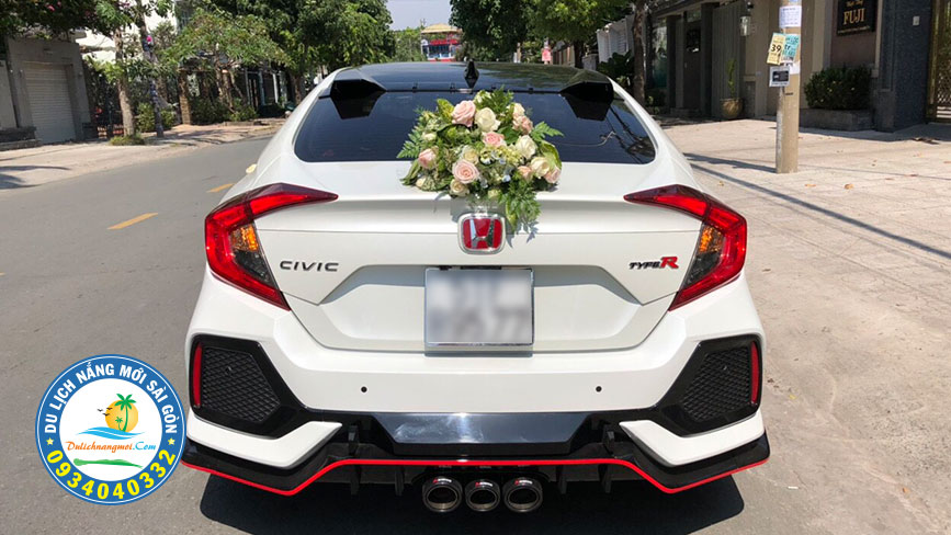 dòng xe cưới honda civic luôn mạnh mẽ