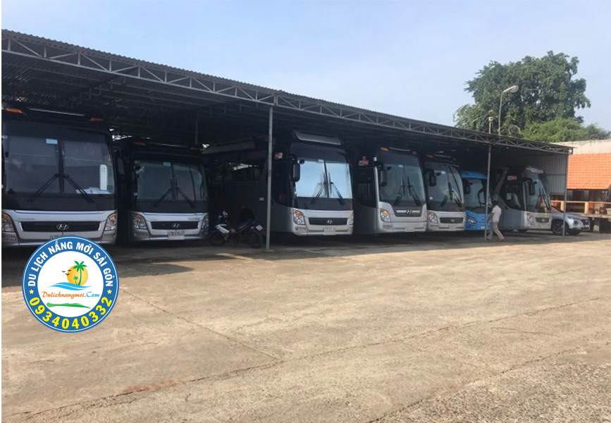 Đội xe 45 chỗ sẵn sàng phục vụ quý khách