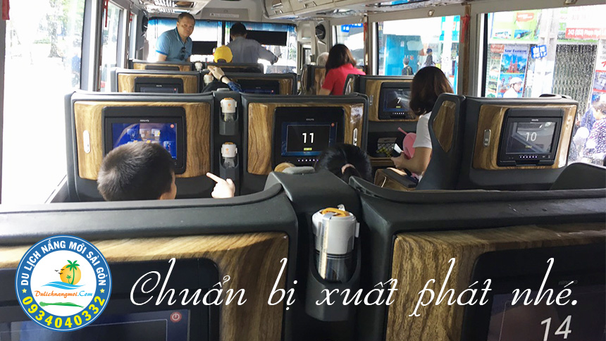 Cho thuê xe limousine 16 chỗ đi Ninh Chữ 3 ngày 2 đêm