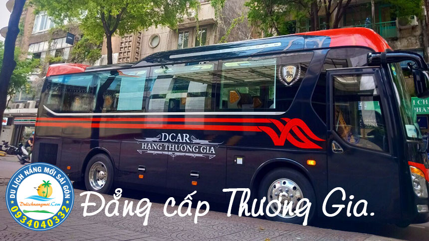 Thuê xe 19 chỗ limousine đi đánh golf Long Thành