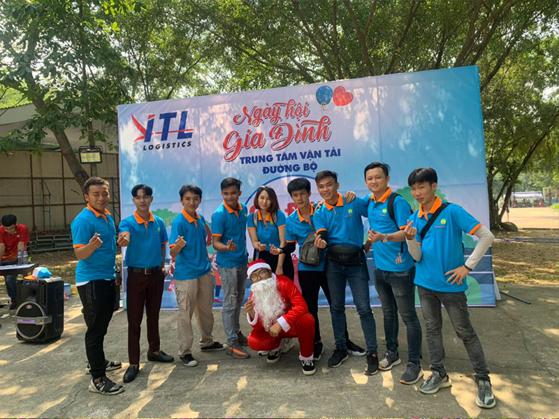 Đội ngũ xây dựng chương trình teambuilding chuyên nghiệp