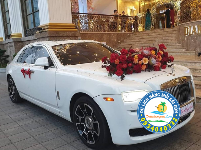 Xe sang Roll Royce sang trọng
