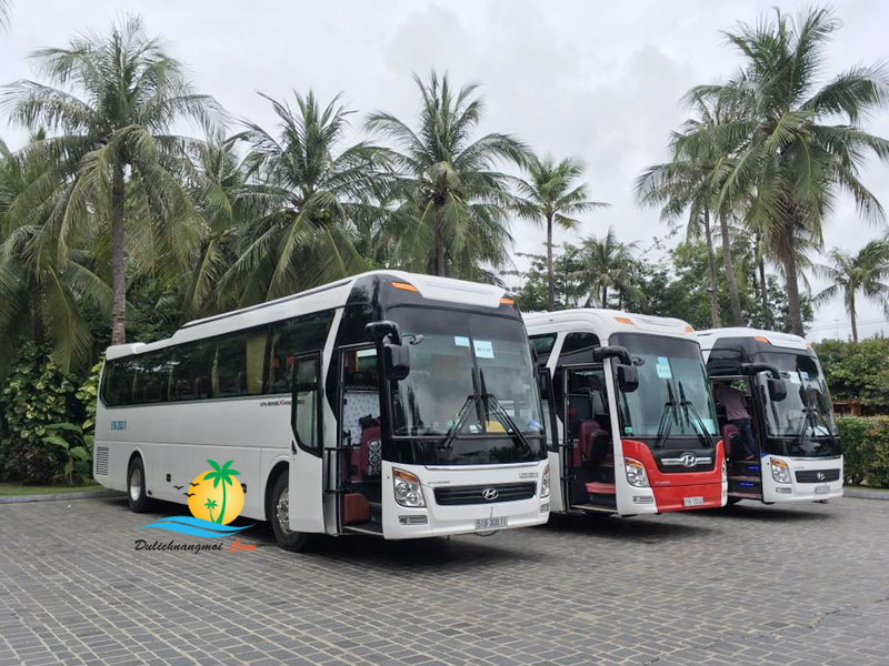 Cho thuê xe 45 Universe đi rừng Nam Cát Tiên