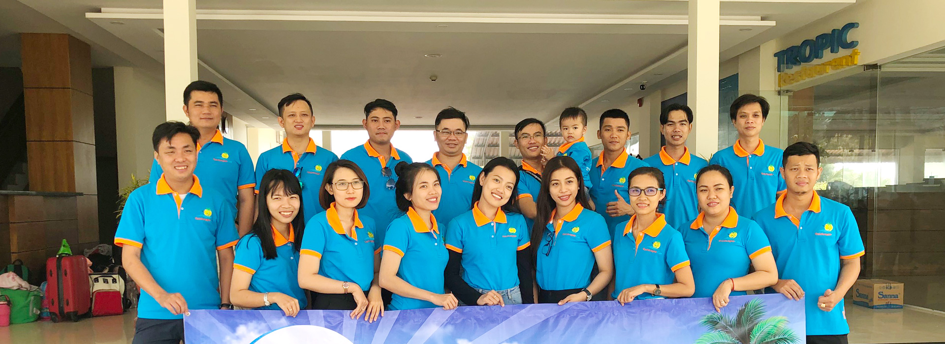 Công ty Du Lịch Nắng Mới